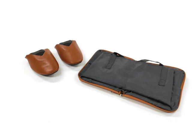 Skips! レプリエノイエ 携帯スリッポン（M / ブラウン） 