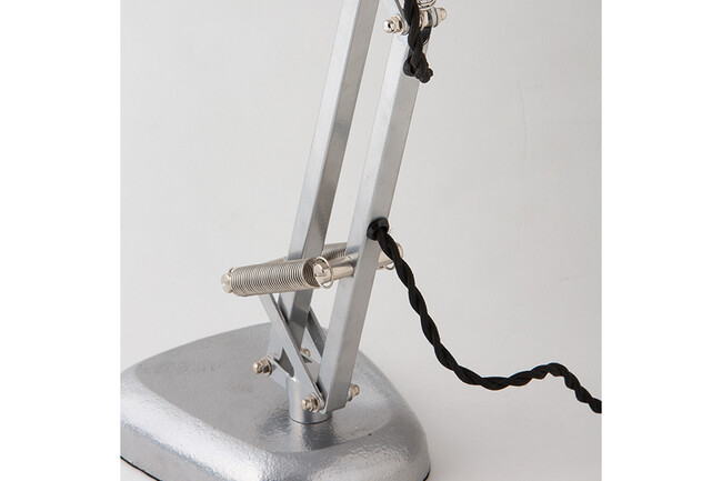 CALTON（カールトン）デスクランプ SILVER 