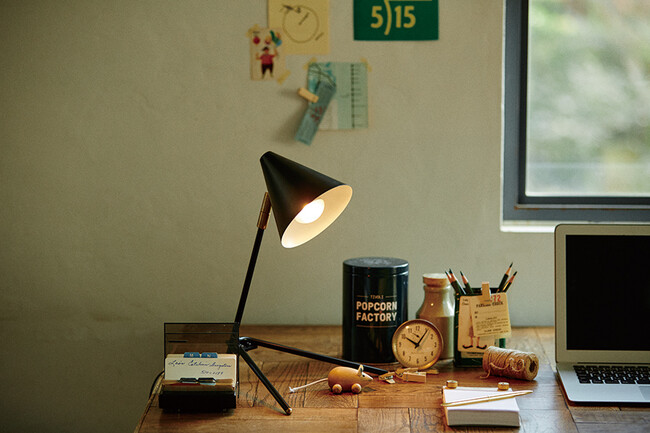 TWIG(トゥイッグ)スタンドライト 