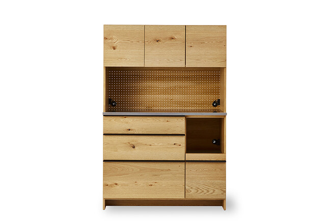 素材感を活かした本格派ダイニングボード 