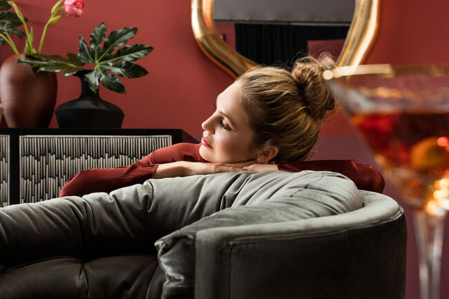 ミュージックホール グレー アームチェア 