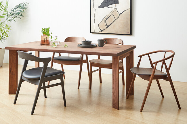 GAKU（ガク） ダイニングテーブル　W1600（ウレタン塗装） 