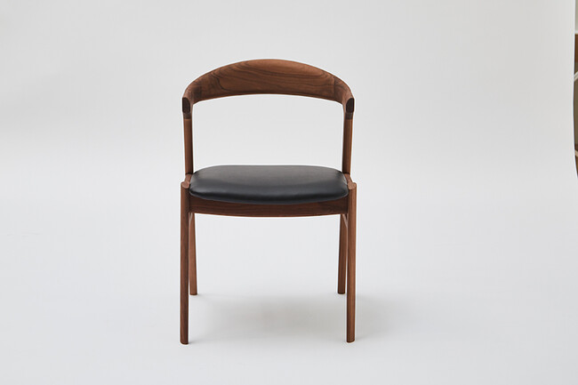 go（ゴウ）アームチェア  WN ウレタン塗装（PVC） 