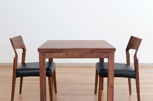 COMODO2（コモドツー） 伸長式ダイニングテーブル（ウォールナットWN） 