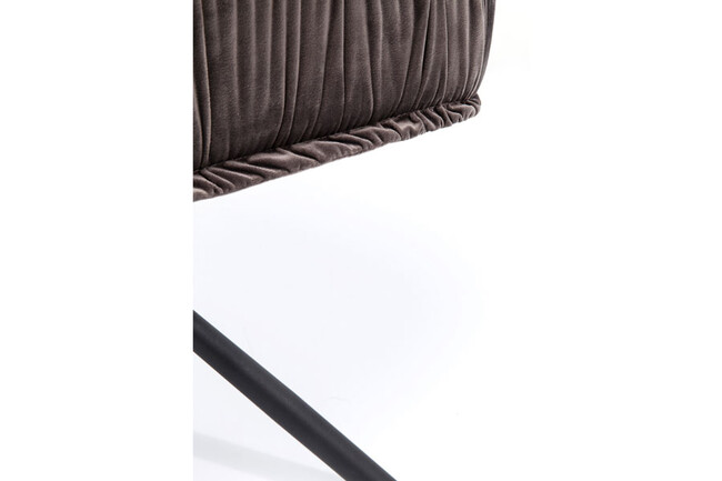 ウィズ アームレスト チェルシー チェア 