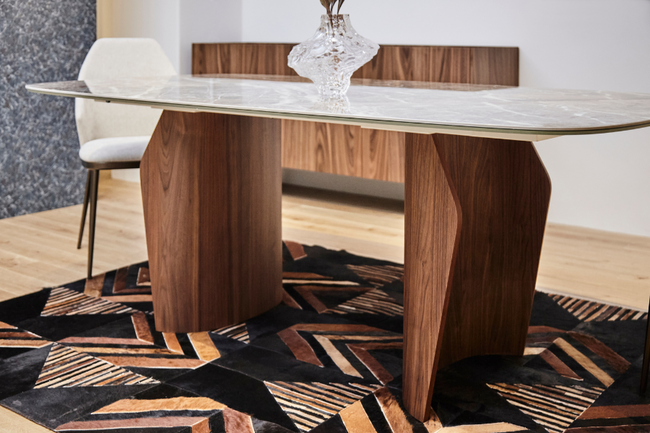 BONALDO（ボナルド）FLAME（フレーム）ダイニングテーブル 