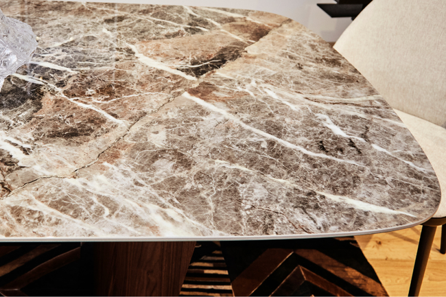 BONALDO（ボナルド）FLAME（フレーム）ダイニングテーブル 