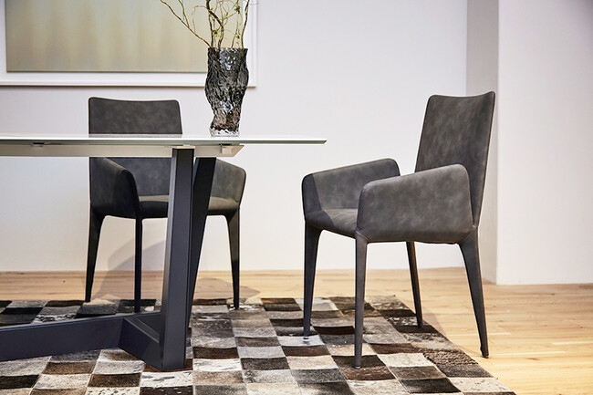 BONALDO(ボナルド) MISS FILLY UP(ミス フィリーアップ) ダイニングチェア 