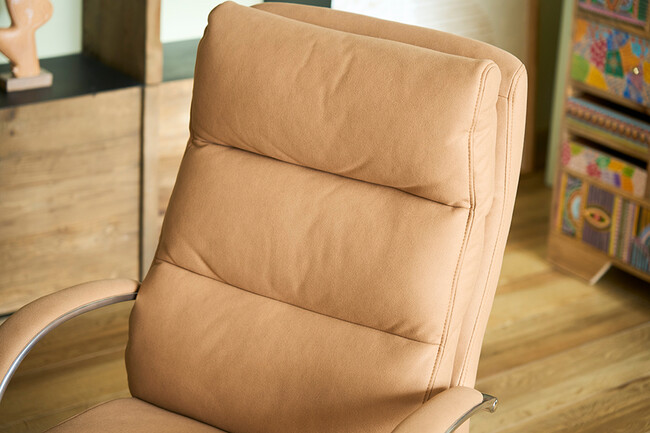 ポケットコイル内蔵 デスクチェア（シルキーファイバー・キャメル） 