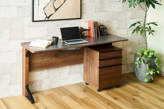 セラミック天板のシンプルモダン デスク 