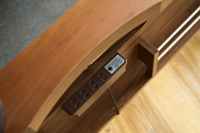 セラミック天板のシンプルモダン デスク 