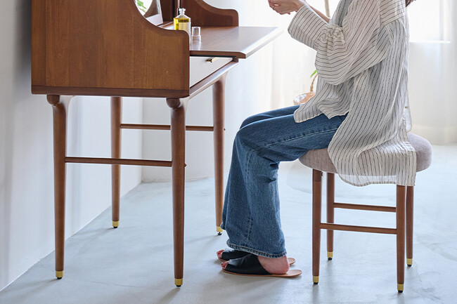 JULIE（ジュリー）スツール 