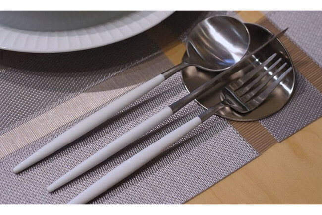 クチポール ゴア ディナーナイフ / ホワイト×シルバー 