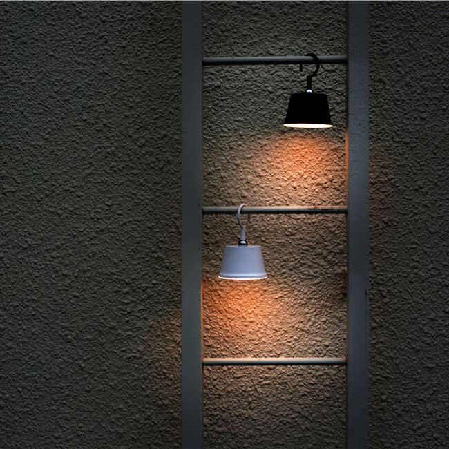 Magnecco マグネッコ ポータブルランプ（ホワイト） 