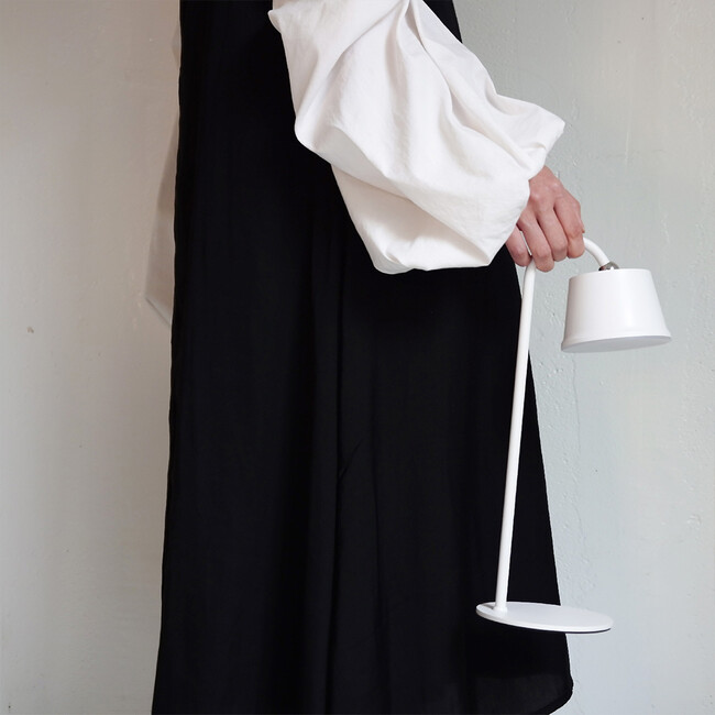 Magnecco マグネッコ ポータブルランプ（ホワイト） 