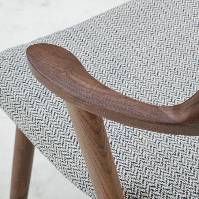 ELAⅡ（エラⅡ）ダイニングチェア（ウォールナット） 