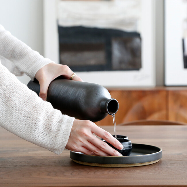 魔法のボトル 大 (白） 黒