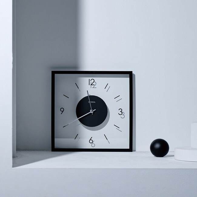 Laturi（ラトゥリ）ウォールクロック（ブラック） 