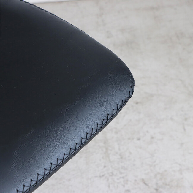 ARM（アーマー）ラウンド（回転）チェア（ブラック） ブラック