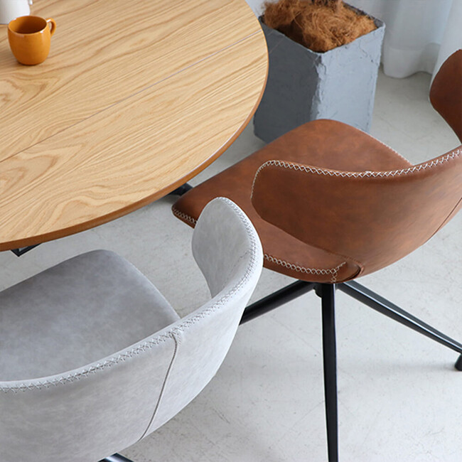 ARM（アーマー）ラウンド（回転）チェア（キャメル） 