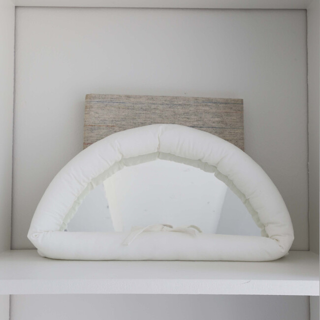 ハーフムーンクッションミラー (ホワイト) 