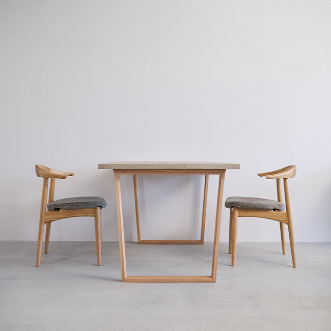 ウィルティック マティエラ塗装 ダイニングテーブル （横幅140 x 奥行80 cm） BE 