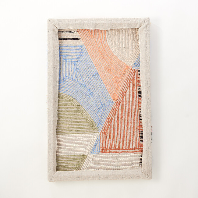 beej（ビージ）Tuft wall art（タフト ウォールアート）M * 裏面の木枠を、壁の突起（フックや釘）に掛けてご使用になれます。