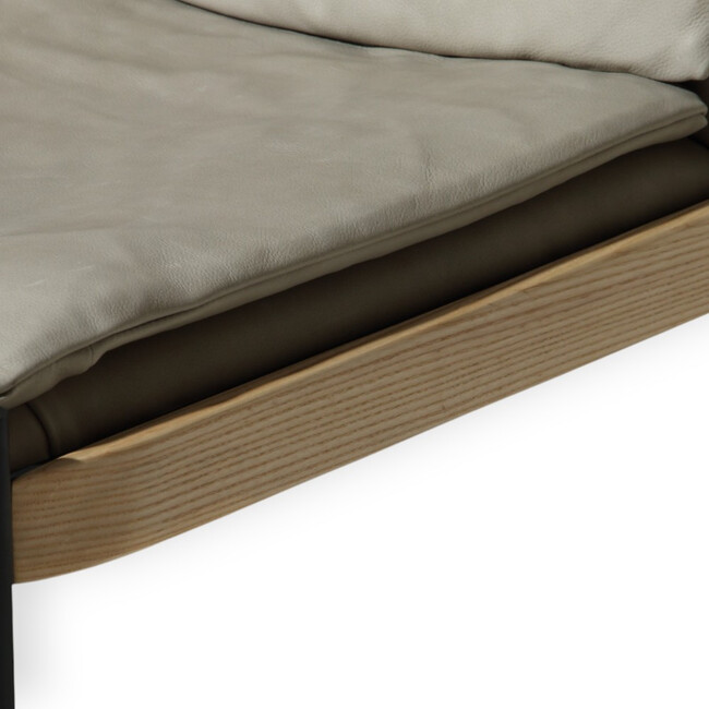 LINCOLN OCCASIONAL CHAIR（リンカーン オケージョナルチェア） 