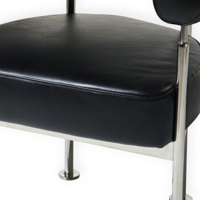 THE GRAFTON CHAIR（ザ・グラフトン チェア） 