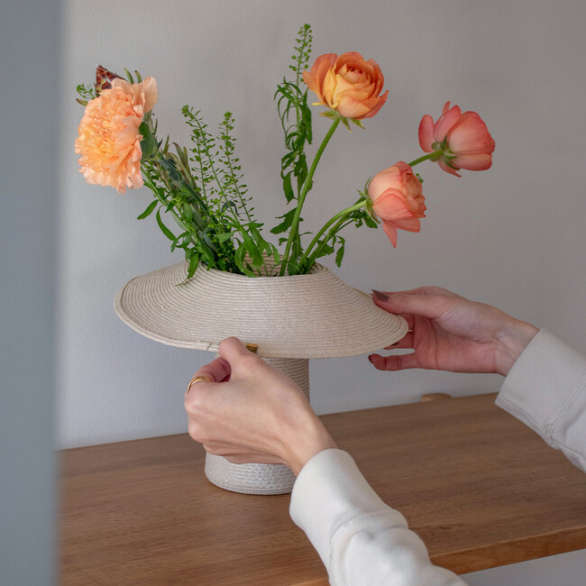 【新仕様】Lapel （ラペル）フラワーベース S beige（2クリップ） * beigebeige