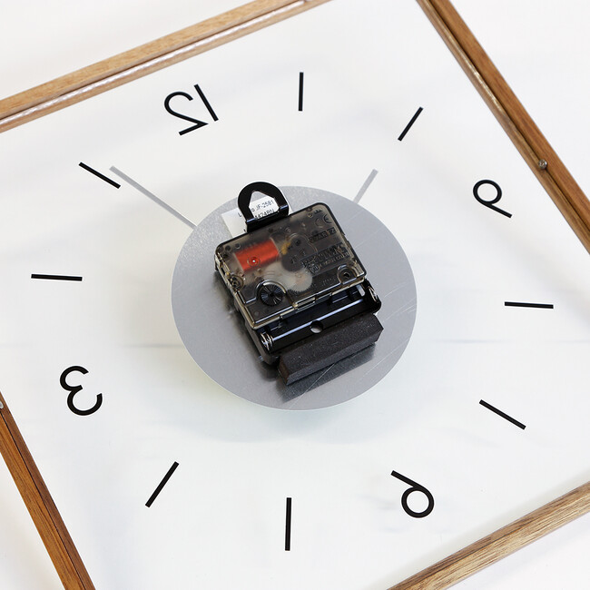 Laturi（ラトゥリ）ウォールクロック 